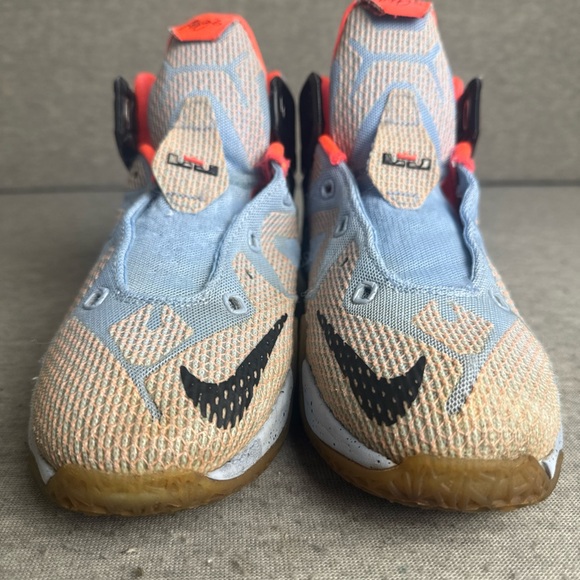 Nike Lebron James XII Easter Aluminium Sunset Glow 685181-488 Size 6Y - Picture 3 of 12